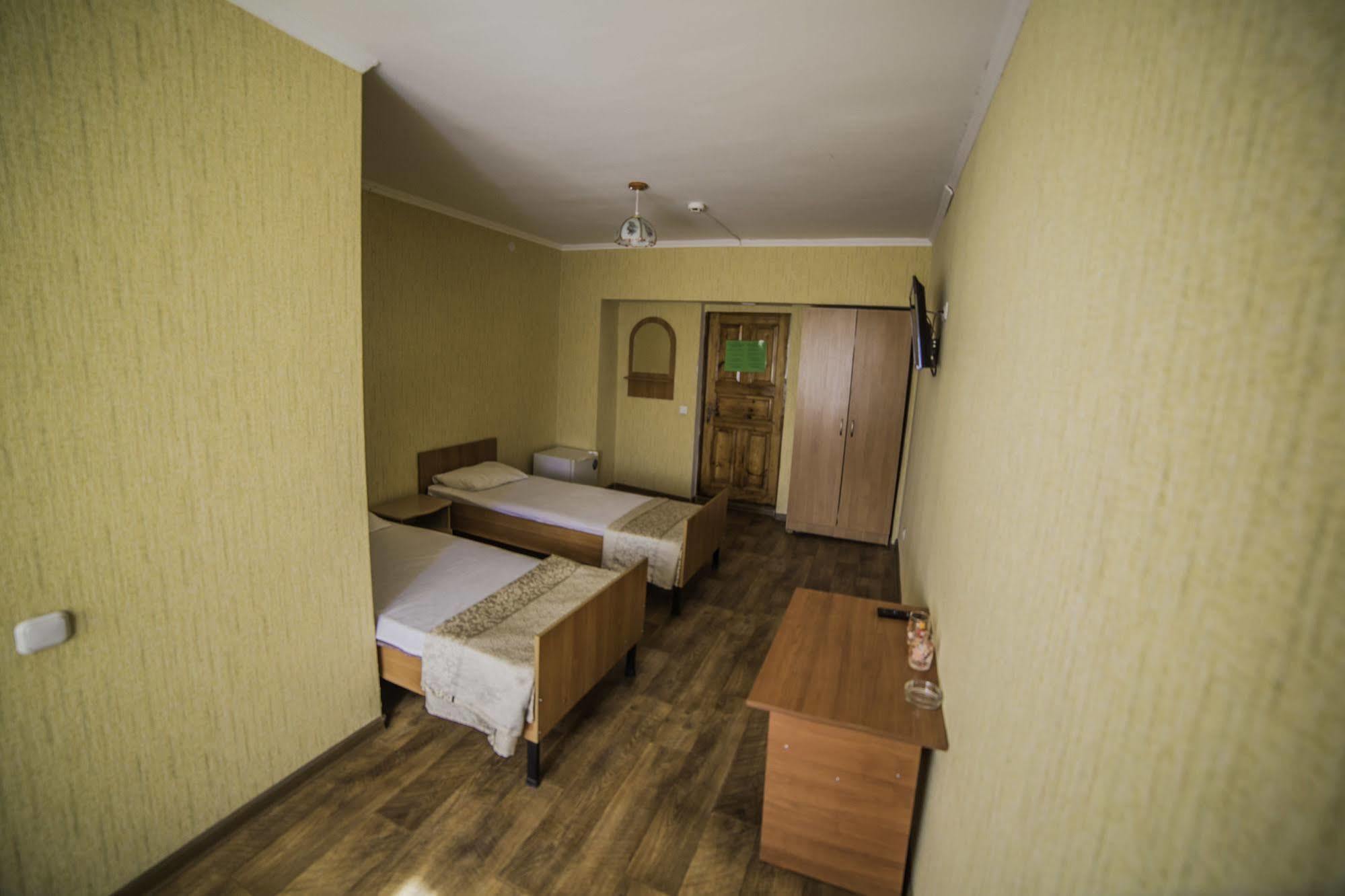 Economy Hotel Zhyger Astana Luaran gambar
