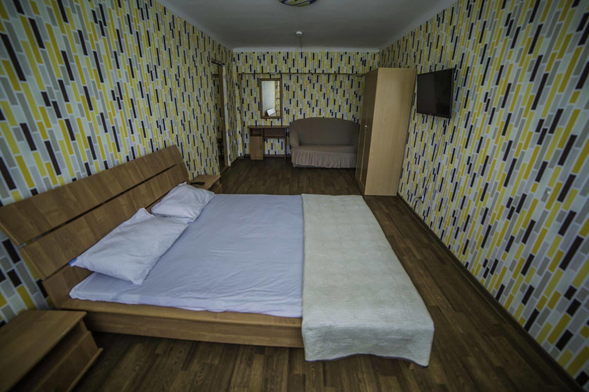 Economy Hotel Zhyger Astana Luaran gambar